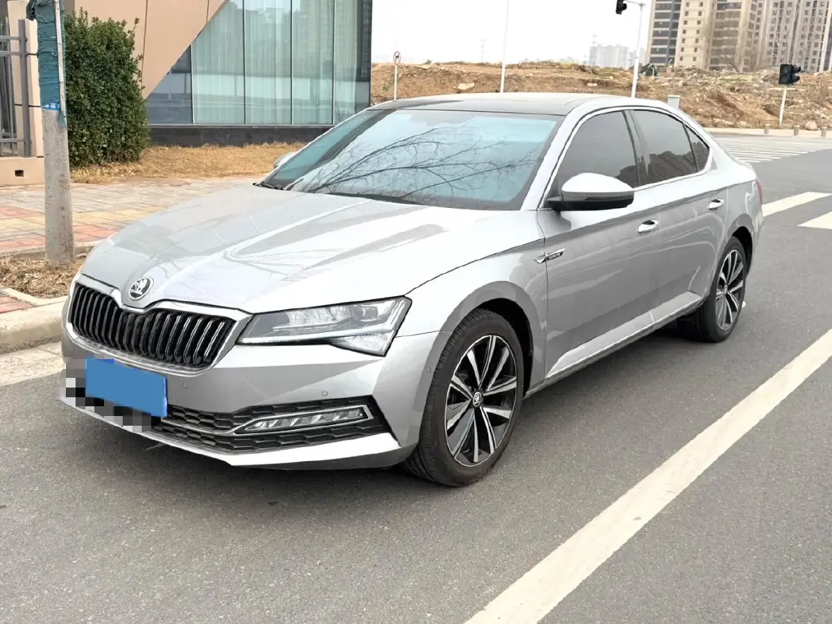 2024 Skoda Superb 1.4T 150HP L4 7DCT
