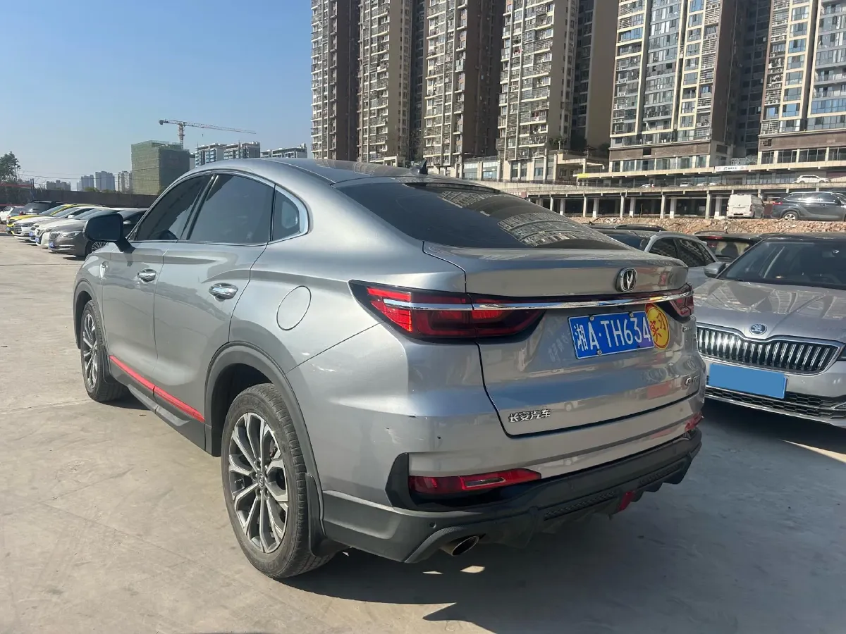2023 ChangAn CS85 Coupe 1.5T 188HP L4 7DCT,autocango,china used car exporter,china ev exporter,chinese used car exporter,chinese used ev exporter