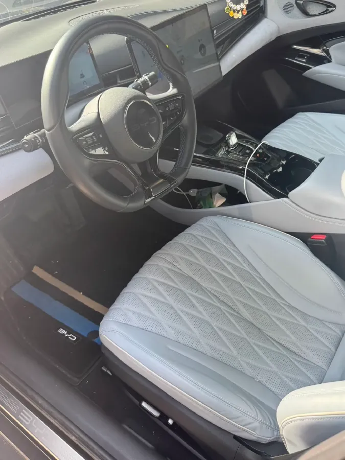 2022 MAXUS DaJia 5 BEV 70KWH,autocango,china used car exporter,china ev exporter,chinese used car exporter,chinese used ev exporter