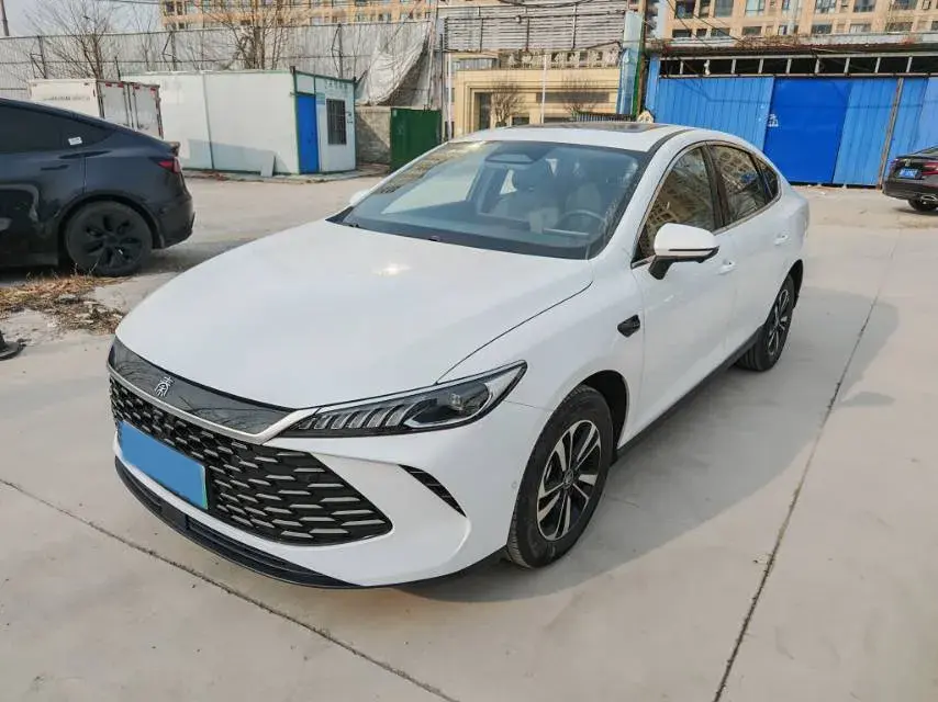 2025 BYD Qin Plus 1.5L 101HP L4 E-CVT PHEV 15.8KWH