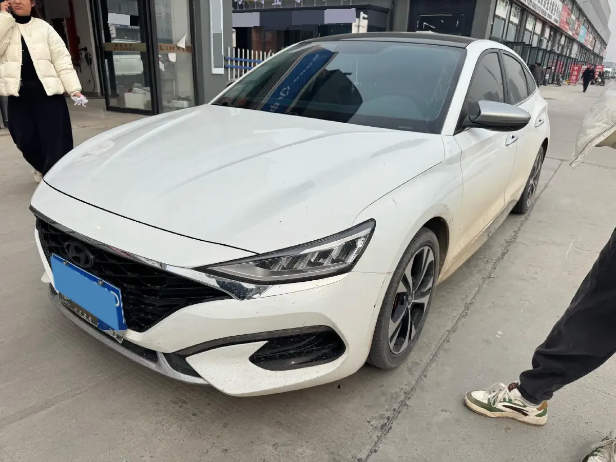 2021 Hyundai La Festa 1.6T 204HP L4 7DCT
