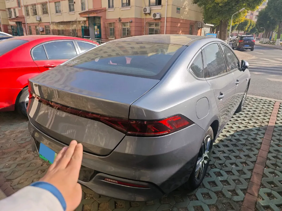 2021 Haval F7 1.5T 169HP L4 7DCT,autocango,china used car exporter,china ev exporter,chinese used car exporter,chinese used ev exporter