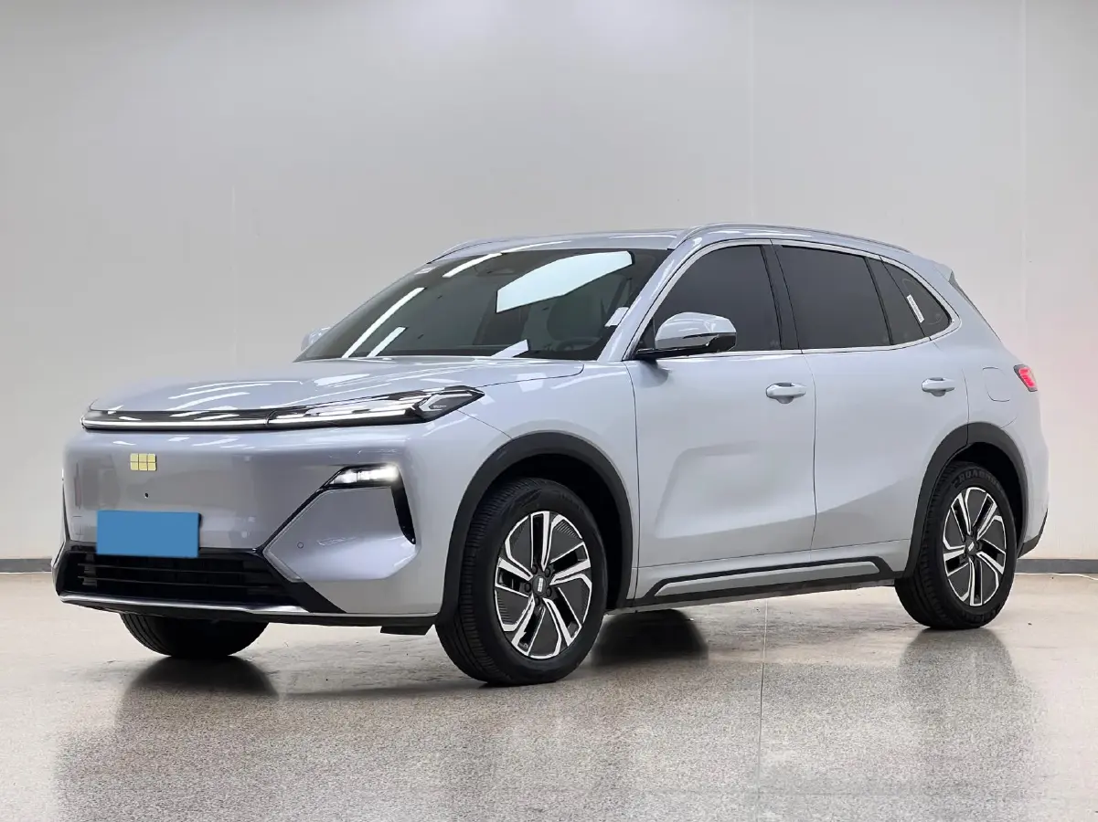 2025 BYD Sea Lion 05 DM-i 1.5L 101HP L4 E-CVT PHEV 18.3KWH