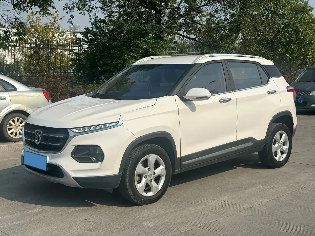 2017 BaoJun 510 1.5L 112HP L4 5AMT