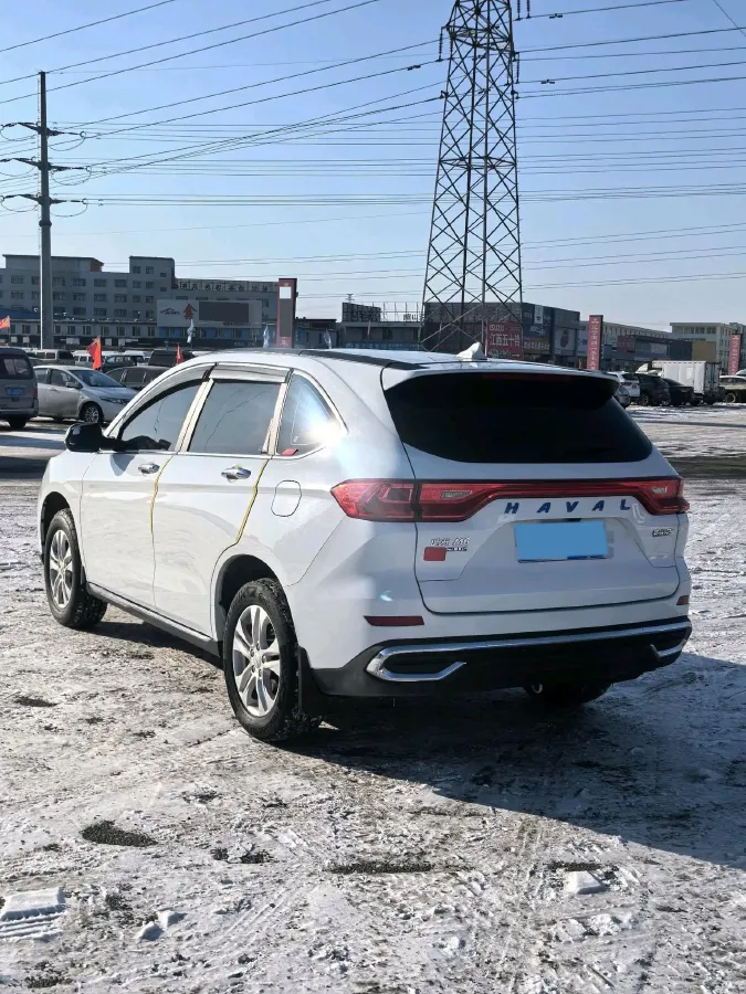 2021 Haval M6 1.5T 150HP L4 7DCT,autocango,china used car exporter,china ev exporter,chinese used car exporter,chinese used ev exporter