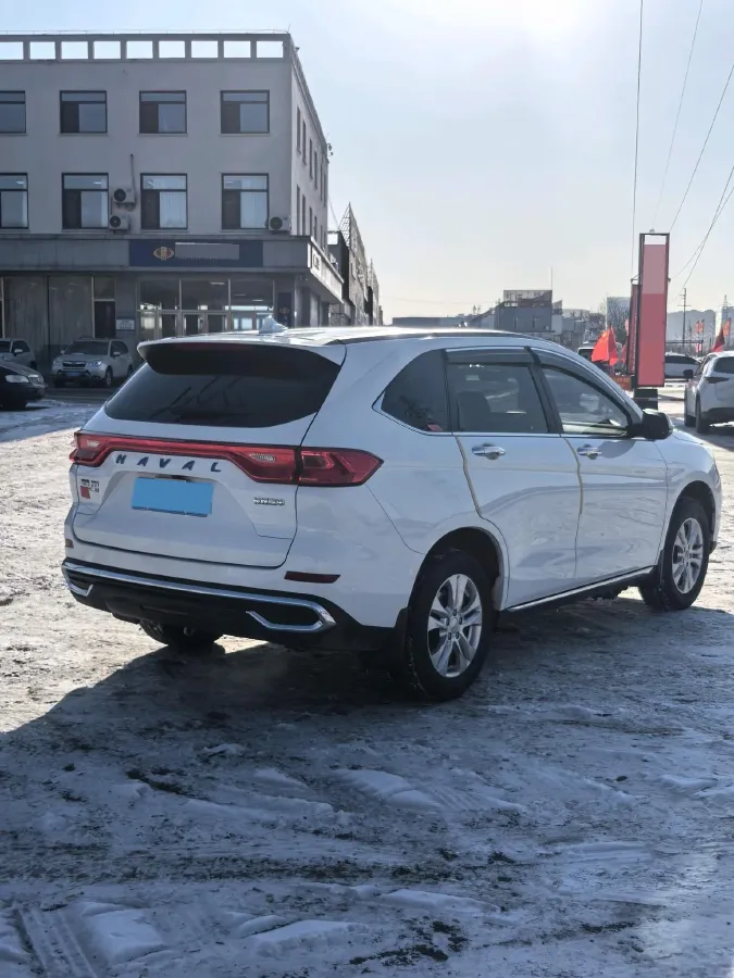 2021 Haval M6 1.5T 150HP L4 7DCT,autocango,china used car exporter,china ev exporter,chinese used car exporter,chinese used ev exporter