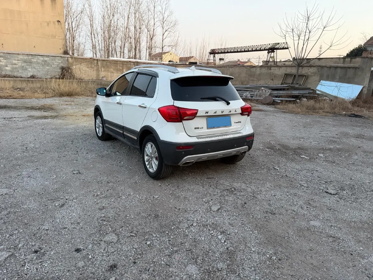 2015 Haval H1 1.5L 106HP L4 5MT,autocango,china used car exporter,china ev exporter,chinese used car exporter,chinese used ev exporter