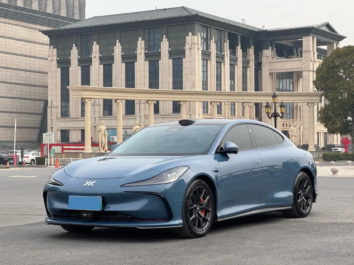 2024 IM L6 BEV 100KWH,autocango,china used car exporter,china ev exporter,chinese used car exporter,chinese used ev exporter