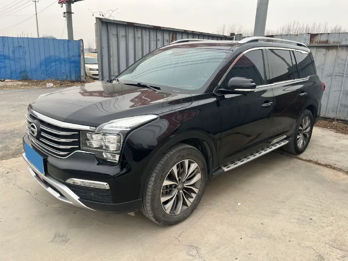 2017 GAC Trumpchi GS8 2.0T 201HP L4 6AT