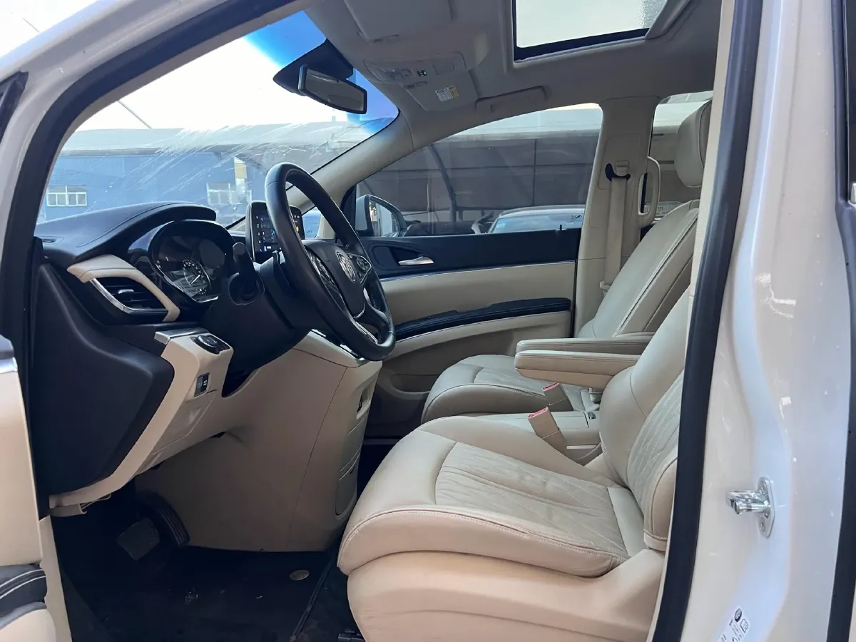 2023 Buick GL8 2.0T 237HP L4 9AT,autocango,china used car exporter,china ev exporter,chinese used car exporter,chinese used ev exporter