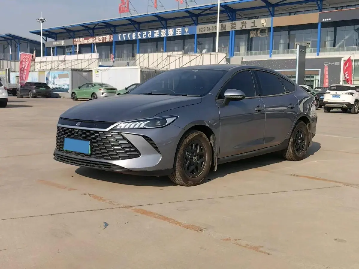 2025 BYD Qin Plus 1.5L 101HP L4 E-CVT PHEV 7.68KWH