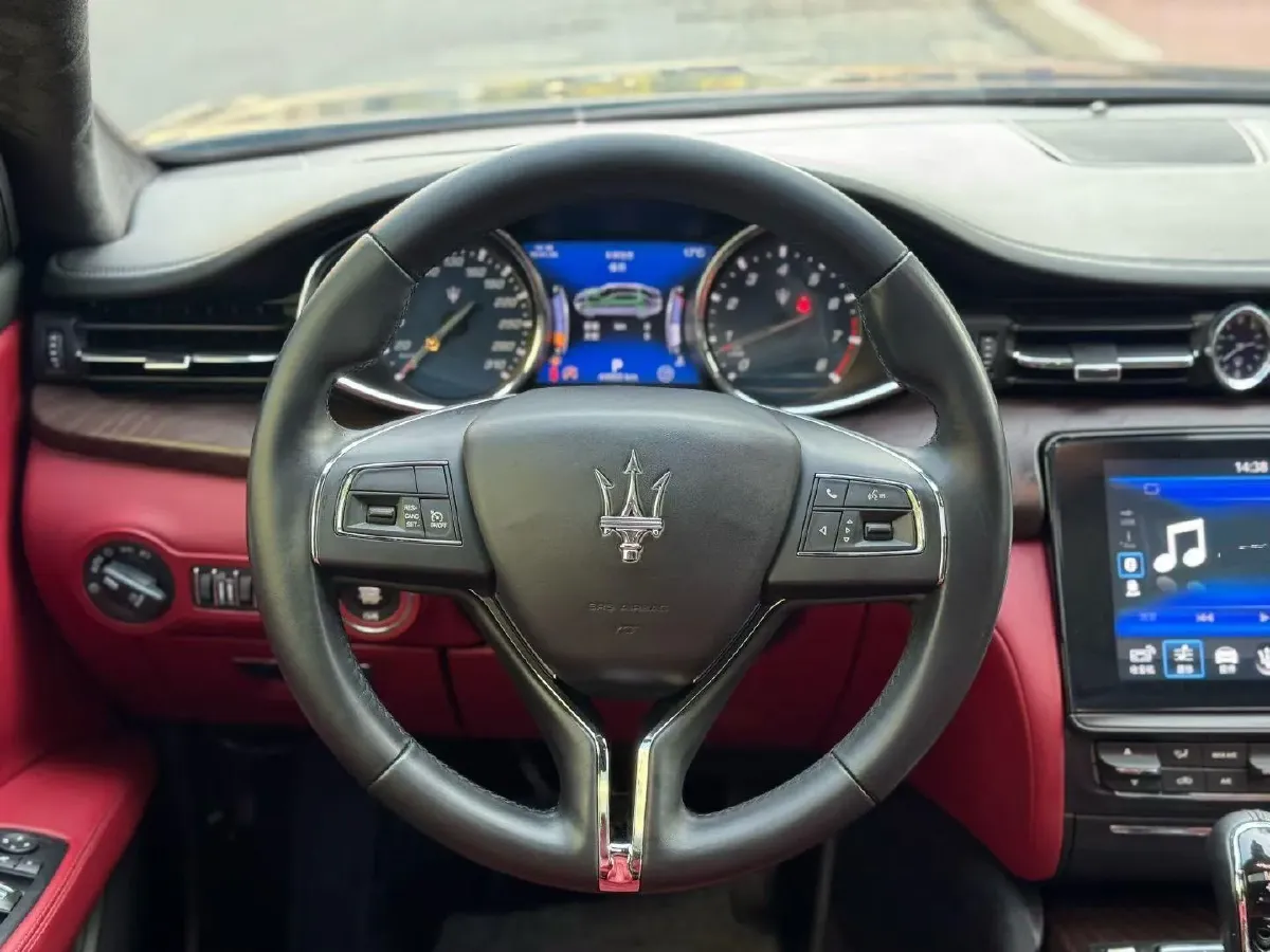 2018 Maserati Quattroporte 3.0T 350HP V6 8AT,autocango,china used car exporter,china ev exporter,chinese used car exporter,chinese used ev exporter