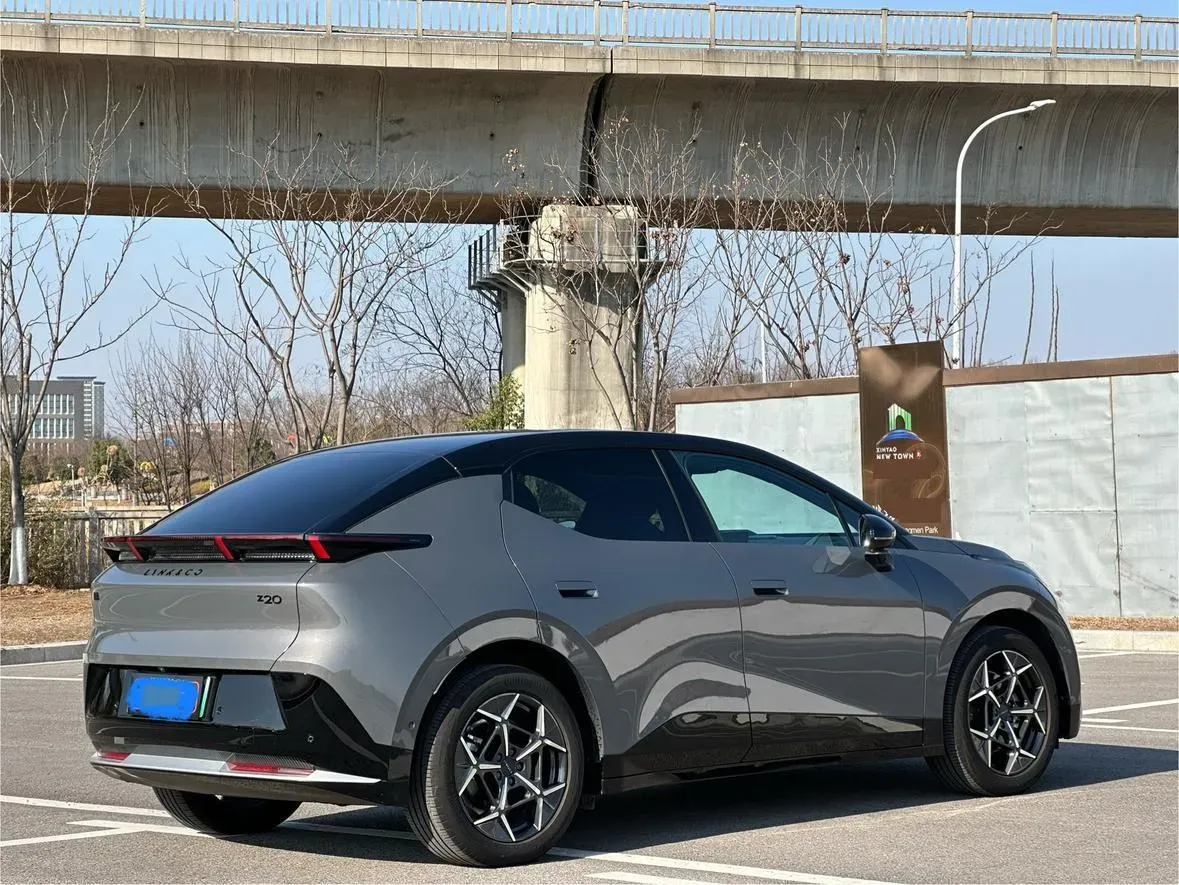 2025 Dongfeng Z9 2.0T 258HP L4 8AT,autocango,china used car exporter,china ev exporter,chinese used car exporter,chinese used ev exporter