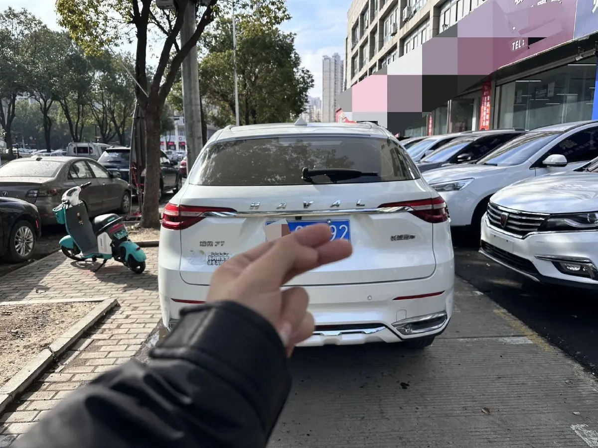 2019 Haval F7 1.5T 169HP L4 7DCT,autocango,china used car exporter,china ev exporter,chinese used car exporter,chinese used ev exporter