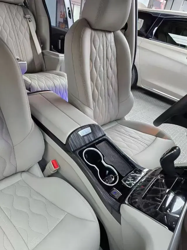 2023 Buick GL8 2.0T 237HP L4 9AT,autocango,china used car exporter,china ev exporter,chinese used car exporter,chinese used ev exporter