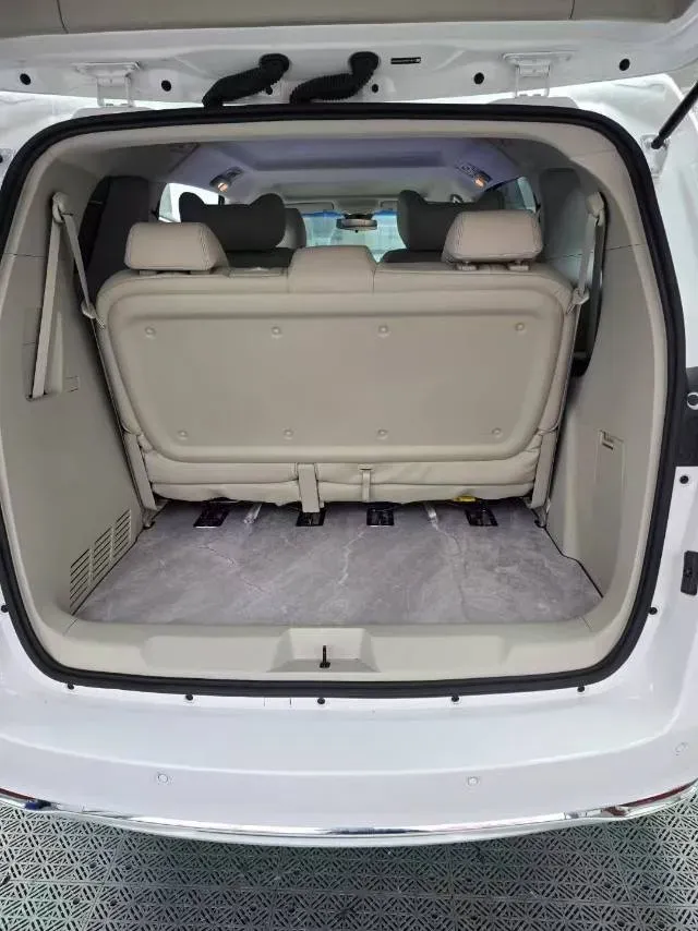 2023 Buick GL8 2.0T 237HP L4 9AT,autocango,china used car exporter,china ev exporter,chinese used car exporter,chinese used ev exporter