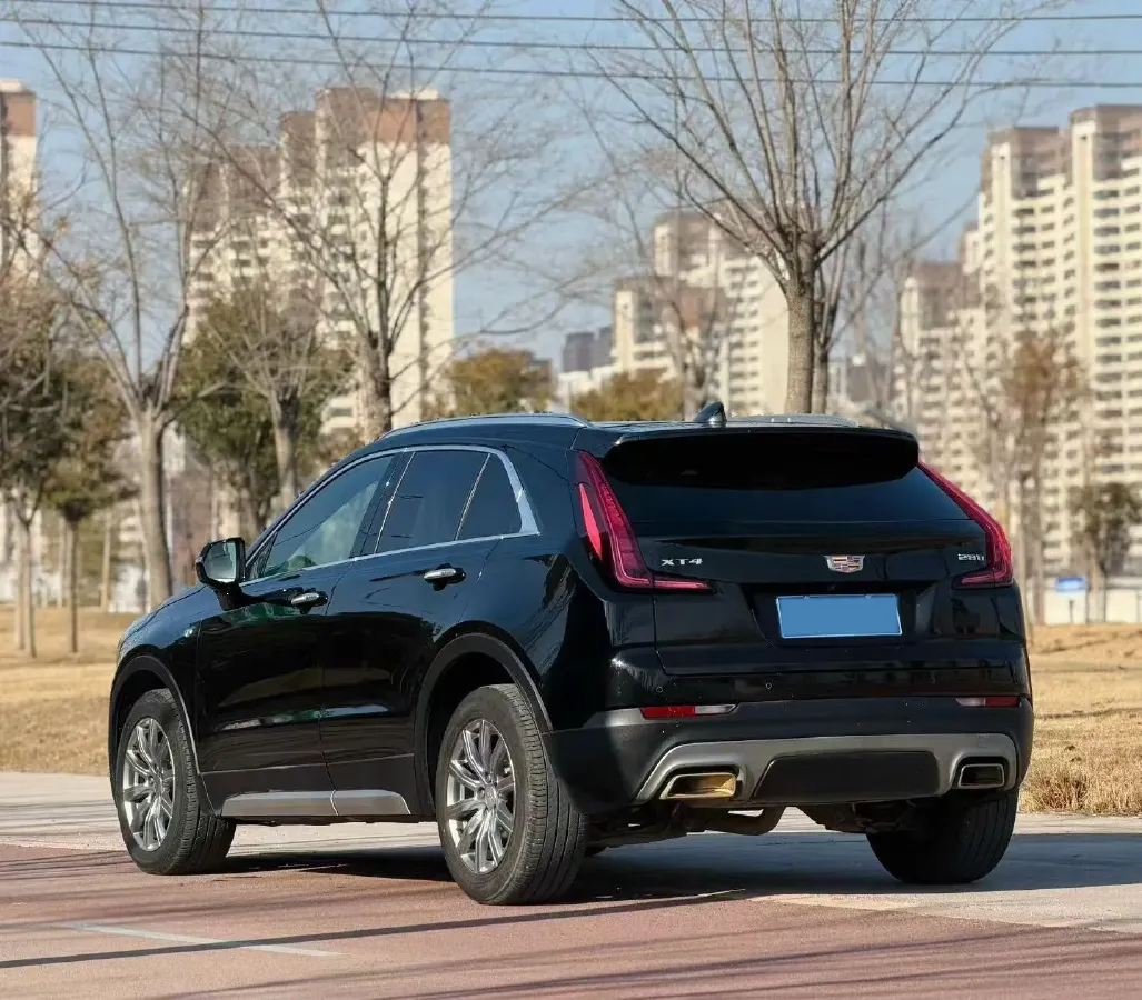 2021 Cadillac XT4 2.0T 237HP L4 9AT,autocango,china used car exporter,china ev exporter,chinese used car exporter,chinese used ev exporter