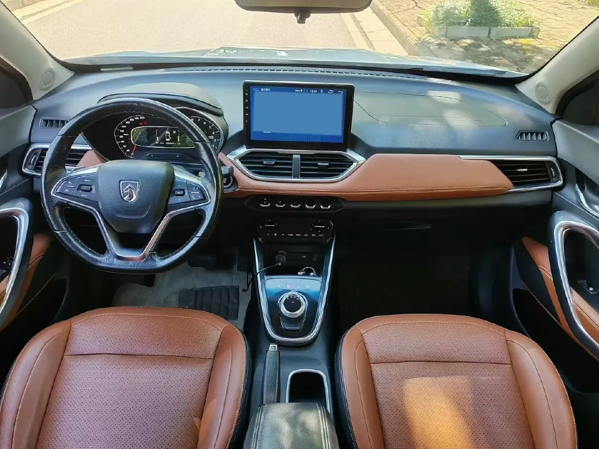 2018 KaiYi E3 1.6L 110HP L4 5MT,autocango,china used car exporter,china ev exporter,chinese used car exporter,chinese used ev exporter