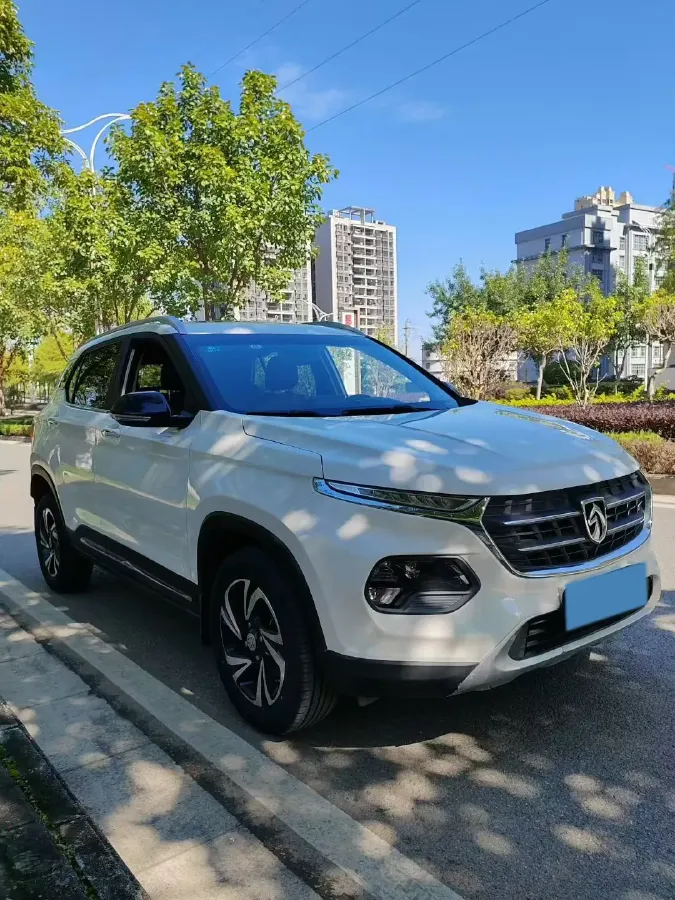 2018 KaiYi E3 1.6L 110HP L4 5MT,autocango,china used car exporter,china ev exporter,chinese used car exporter,chinese used ev exporter
