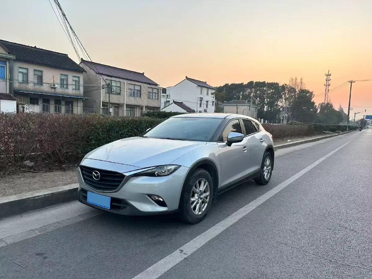2018 Mazda CX-4 2.0L 158HP L4 6AT