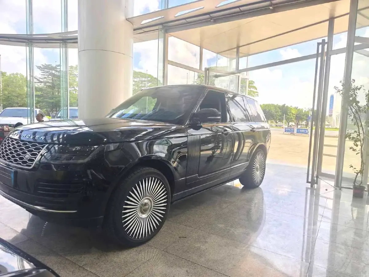 2022 Land Rover Range Rover 3.0T 360HP L6 8AT