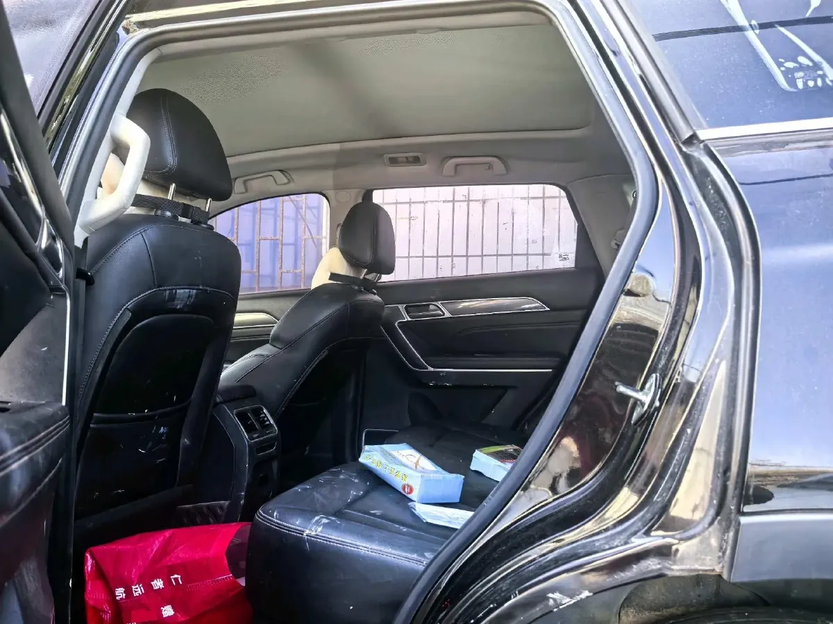 2018 Haval H6 Coupe 1.5T 169HP L4 7DCT,autocango,china used car exporter,china ev exporter,chinese used car exporter,chinese used ev exporter