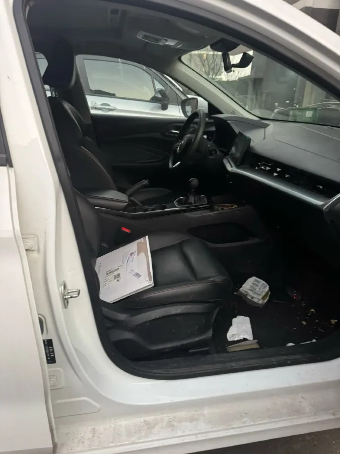 2021 MG 5 1.5L 120HP L4 5MT,autocango,china used car exporter,china ev exporter,chinese used car exporter,chinese used ev exporter