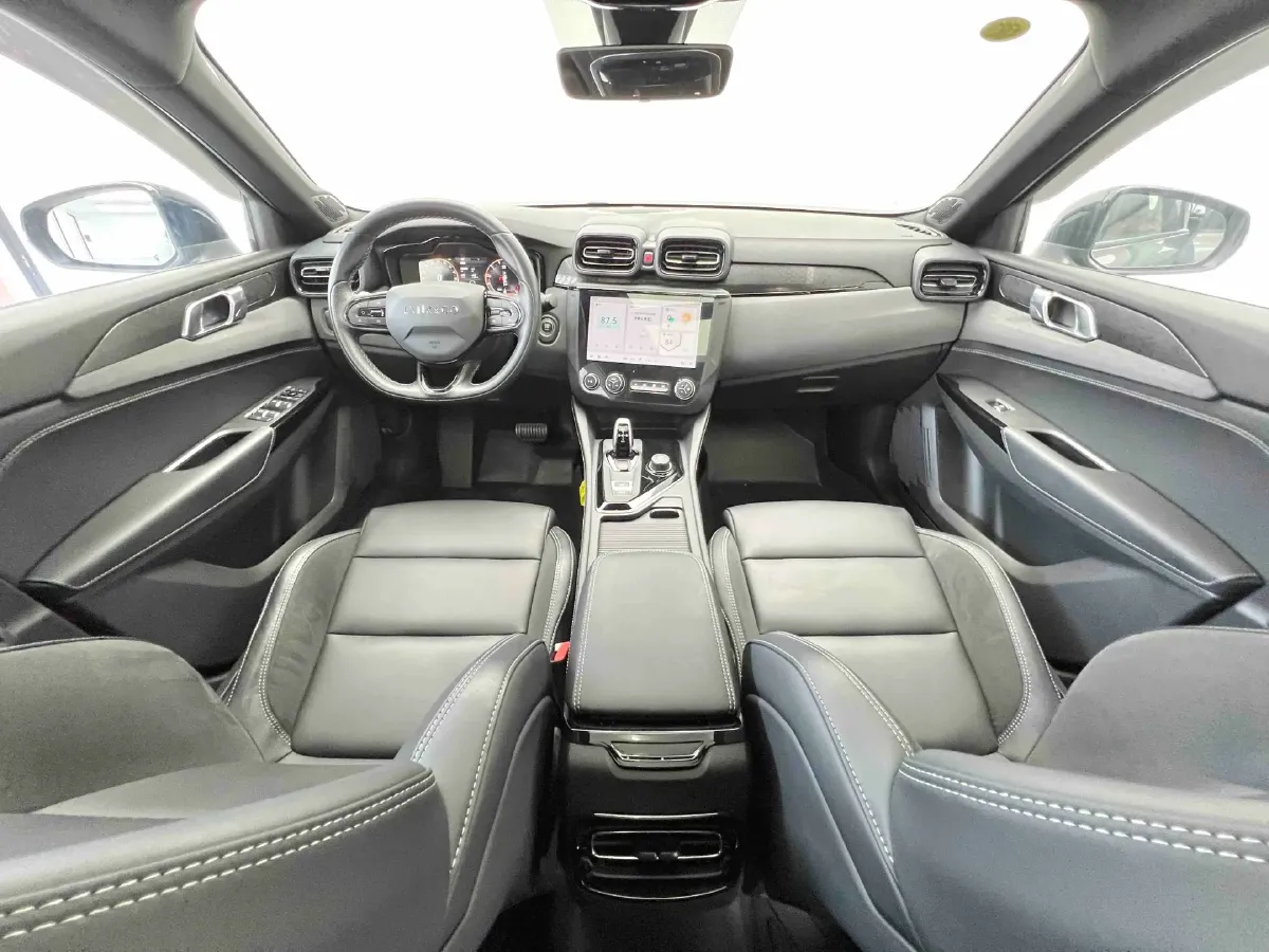 2022 LYNK&CO 03 2.0T 190HP L4 7DCT,autocango,china used car exporter,china ev exporter,chinese used car exporter,chinese used ev exporter