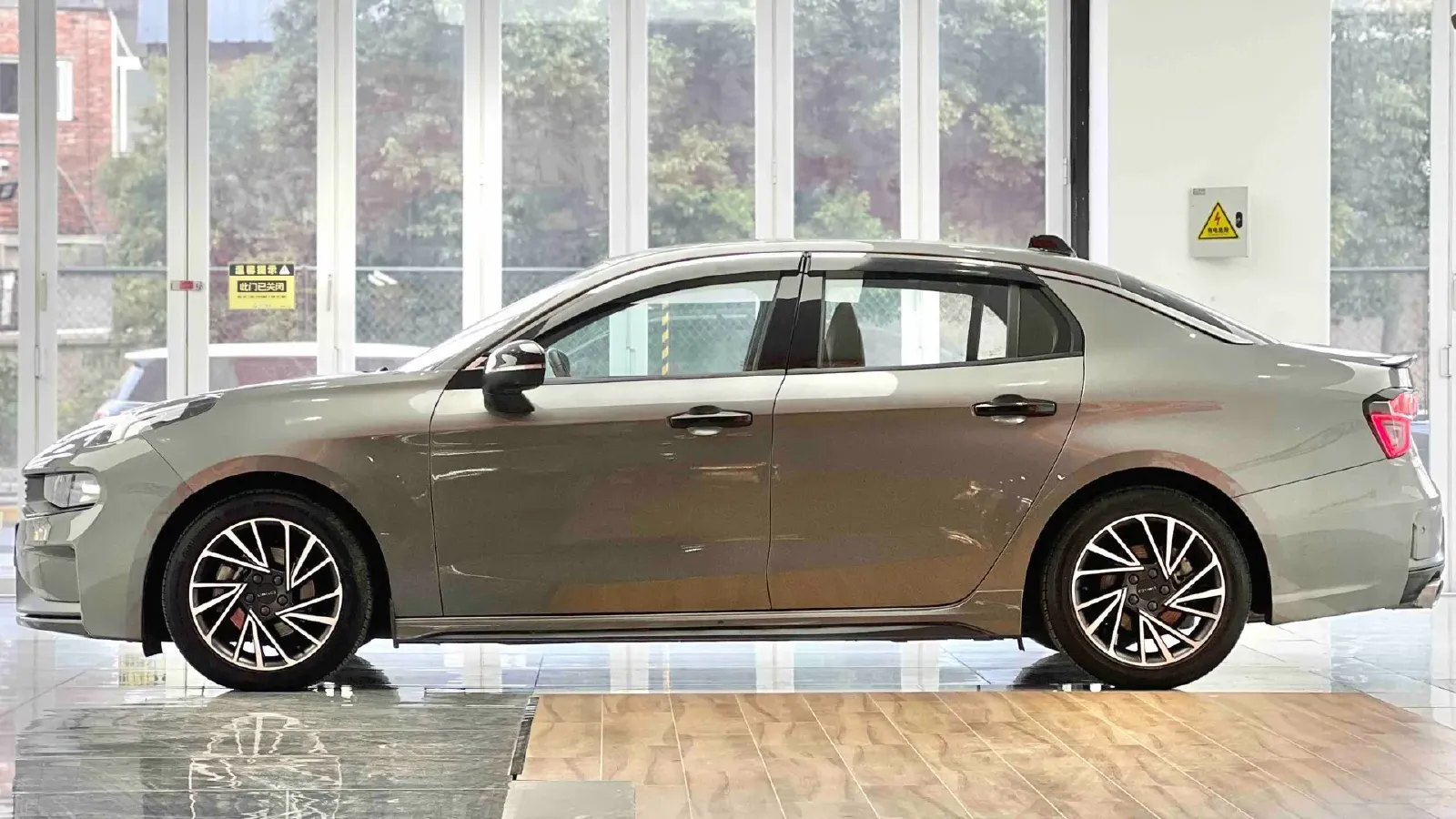 2022 LYNK&CO 03 2.0T 190HP L4 7DCT,autocango,china used car exporter,china ev exporter,chinese used car exporter,chinese used ev exporter