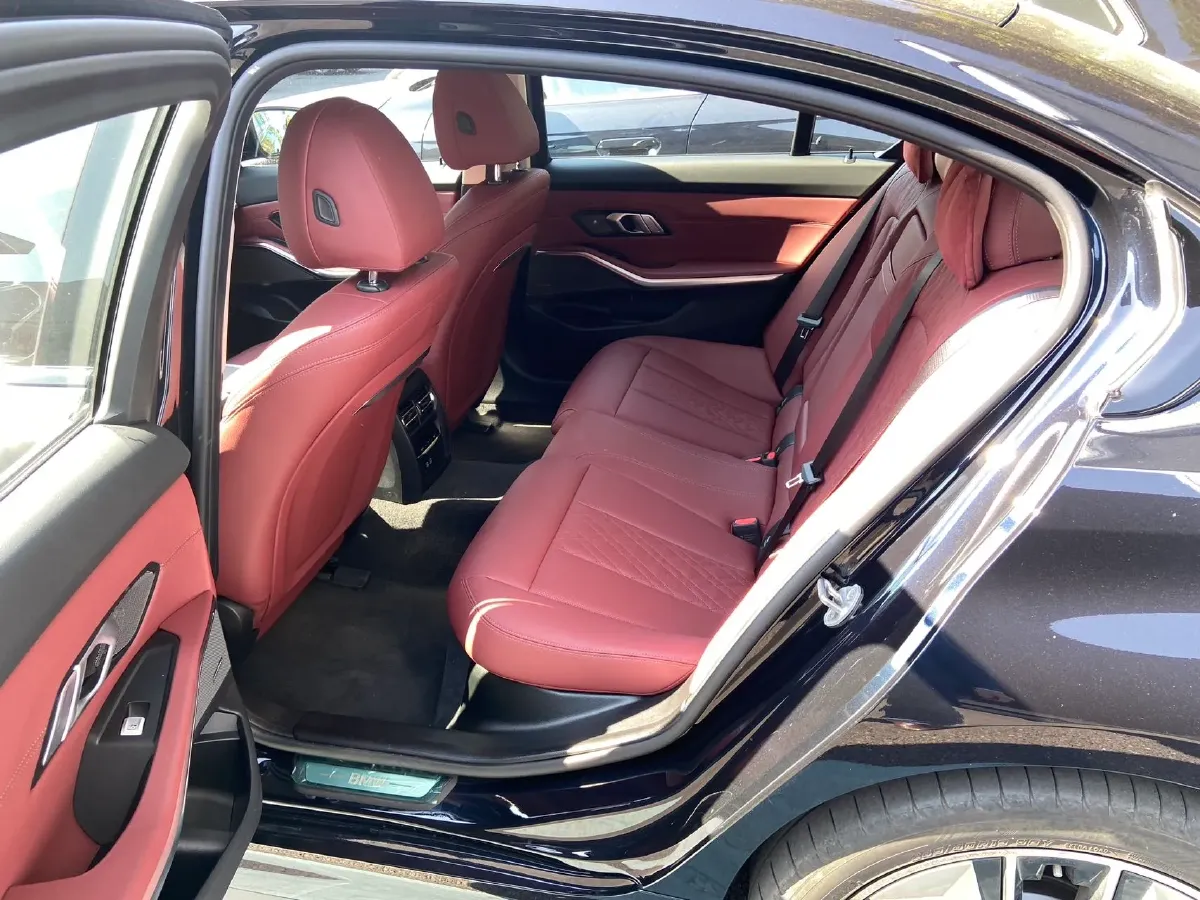 2025 BMW i3 BEV 79.05KWH,autocango,china used car exporter,china ev exporter,chinese used car exporter,chinese used ev exporter