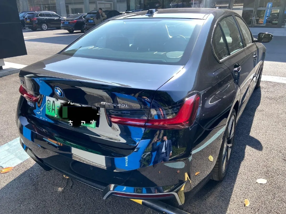 2025 BMW i3 BEV 79.05KWH,autocango,china used car exporter,china ev exporter,chinese used car exporter,chinese used ev exporter