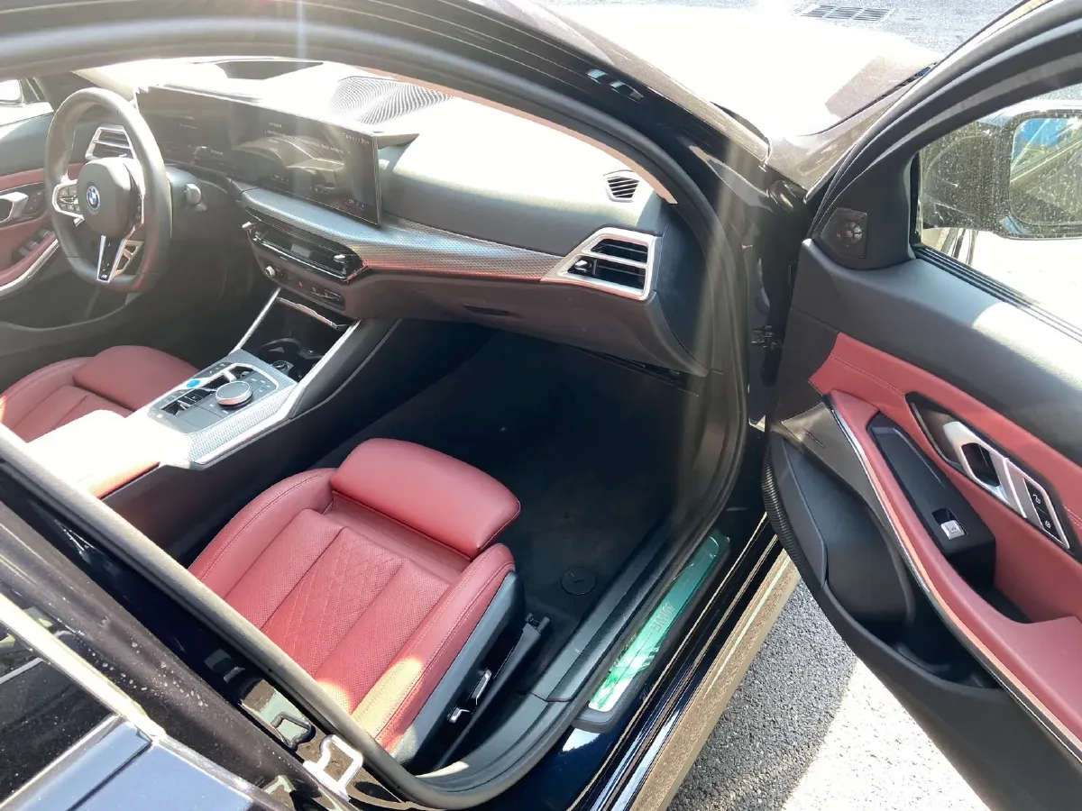 2025 BMW i3 BEV 79.05KWH,autocango,china used car exporter,china ev exporter,chinese used car exporter,chinese used ev exporter