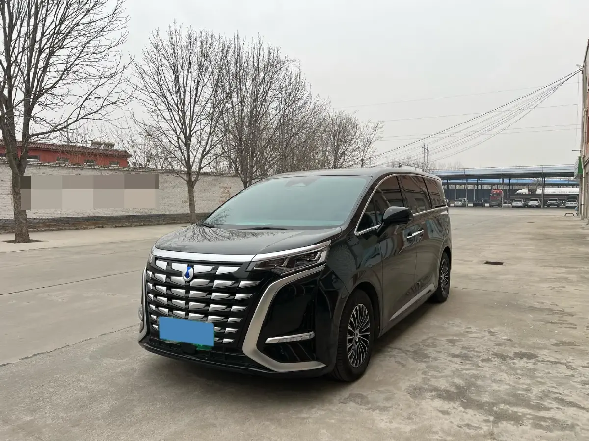 2022 HongQi HS7 3.0T 337HP V6 8AT
