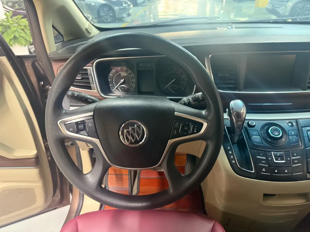 2018 Buick GL8 2.0T 260HP L4 6AT,autocango,china used car exporter,china ev exporter,chinese used car exporter,chinese used ev exporter