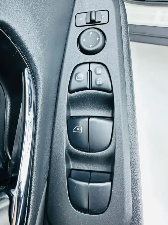 2022 Nissan Kicks 1.5L 122HP L4 CVT,autocango,china used car exporter,china ev exporter,chinese used car exporter,chinese used ev exporter