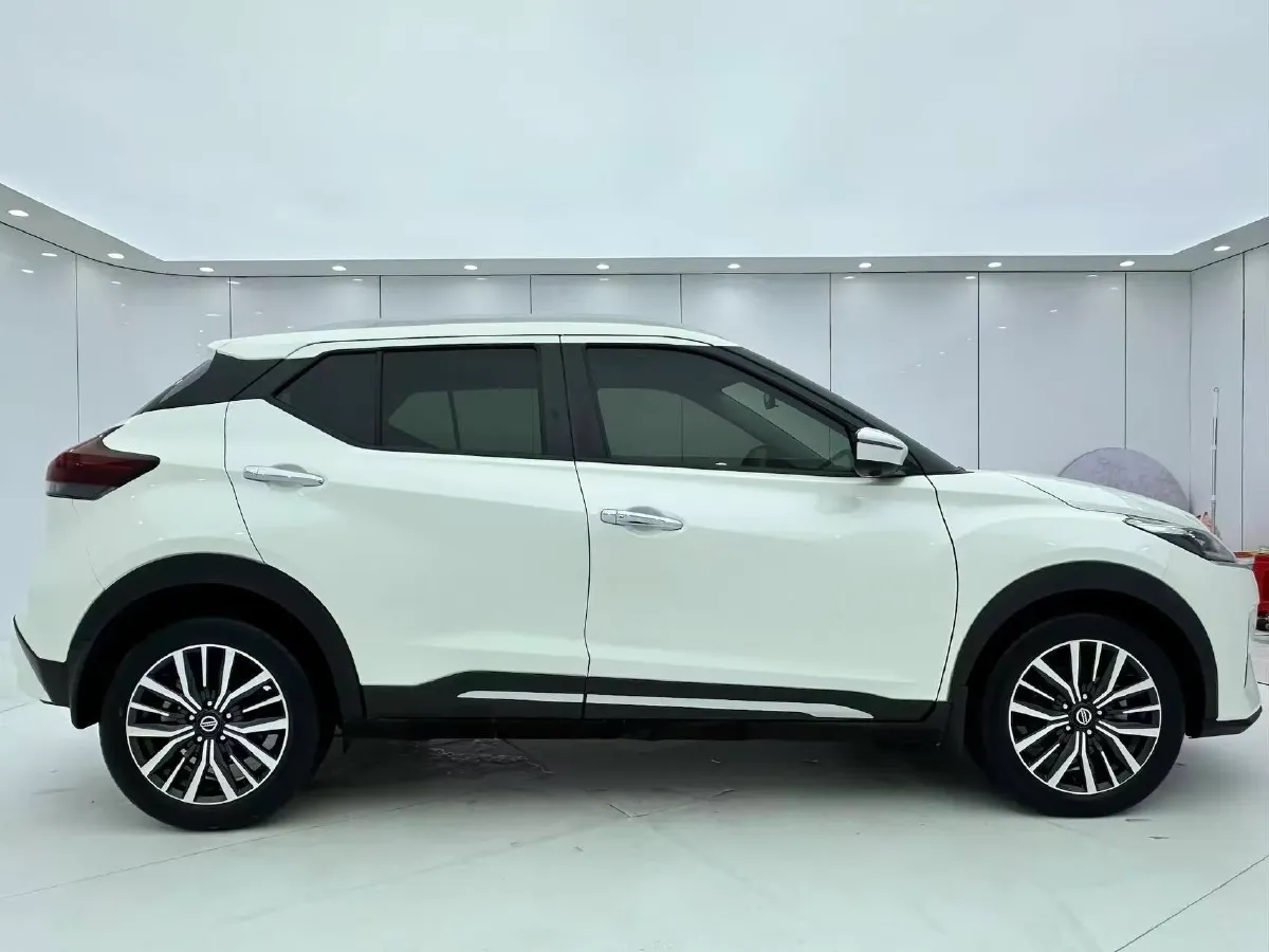 2022 Nissan Kicks 1.5L 122HP L4 CVT,autocango,china used car exporter,china ev exporter,chinese used car exporter,chinese used ev exporter