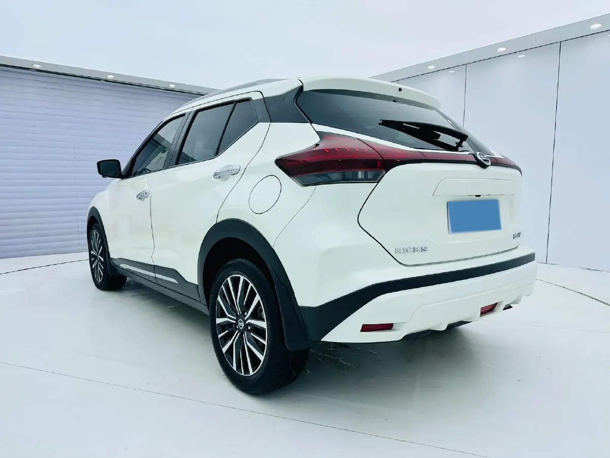 2022 Nissan Kicks 1.5L 122HP L4 CVT,autocango,china used car exporter,china ev exporter,chinese used car exporter,chinese used ev exporter