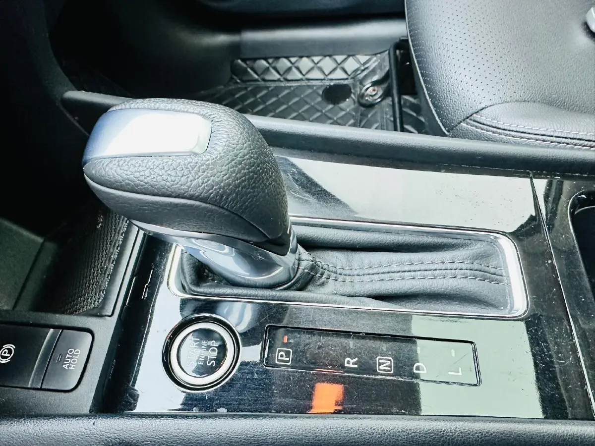 2022 Nissan Kicks 1.5L 122HP L4 CVT,autocango,china used car exporter,china ev exporter,chinese used car exporter,chinese used ev exporter