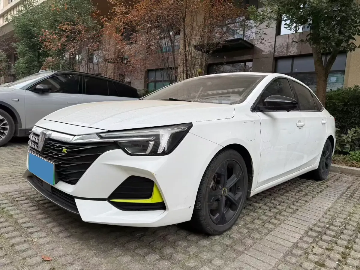 2020 Roewe i6 MAX 1.5T 169HP L4 AMT PHEV,autocango,china used car exporter,china ev exporter,chinese used car exporter,chinese used ev exporter