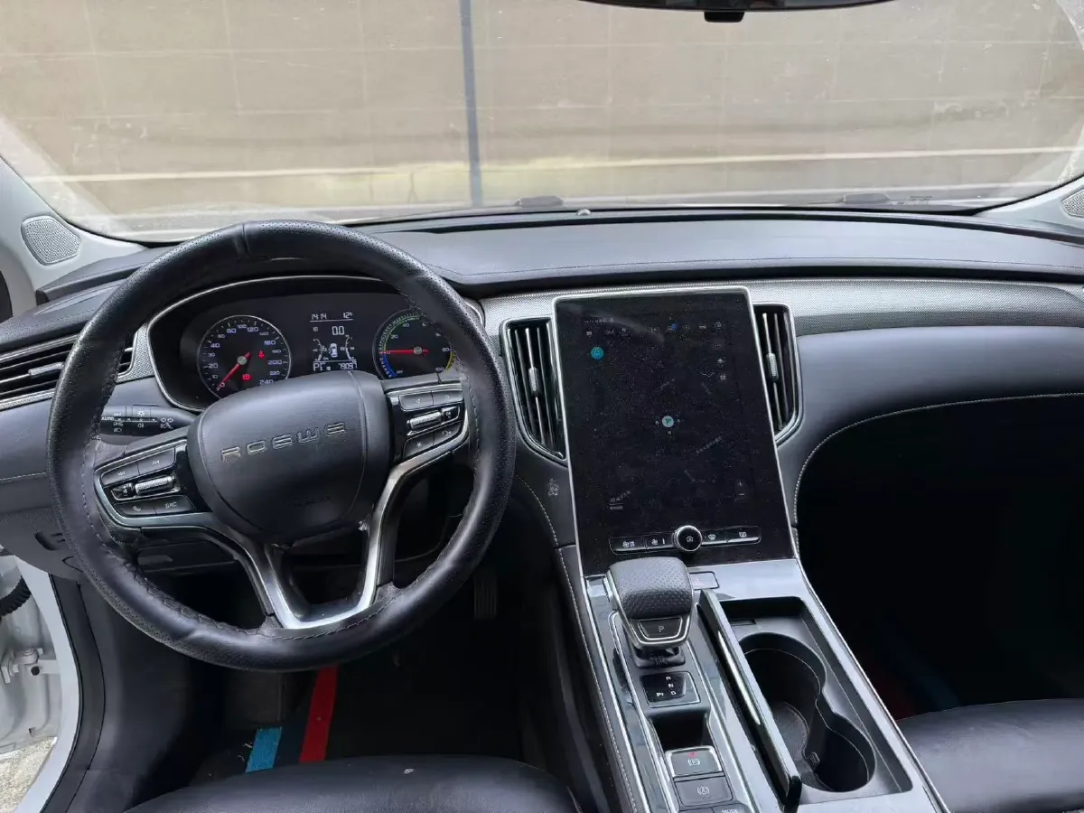 2020 Roewe i6 MAX 1.5T 169HP L4 AMT PHEV,autocango,china used car exporter,china ev exporter,chinese used car exporter,chinese used ev exporter