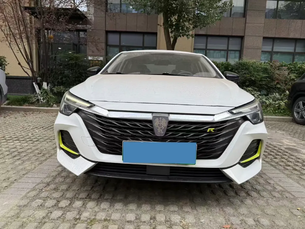 2020 Roewe i6 MAX 1.5T 169HP L4 AMT PHEV,autocango,china used car exporter,china ev exporter,chinese used car exporter,chinese used ev exporter