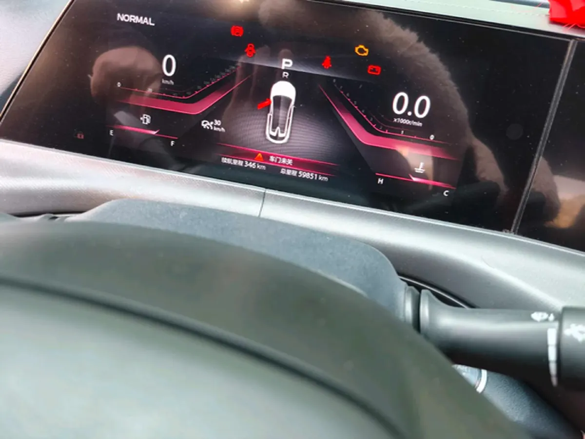 2020 ChangAn UNI-T 1.5T 180HP L4 7DCT,autocango,china used car exporter,china ev exporter,chinese used car exporter,chinese used ev exporter