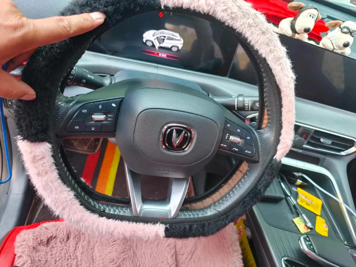 2020 ChangAn UNI-T 1.5T 180HP L4 7DCT,autocango,china used car exporter,china ev exporter,chinese used car exporter,chinese used ev exporter