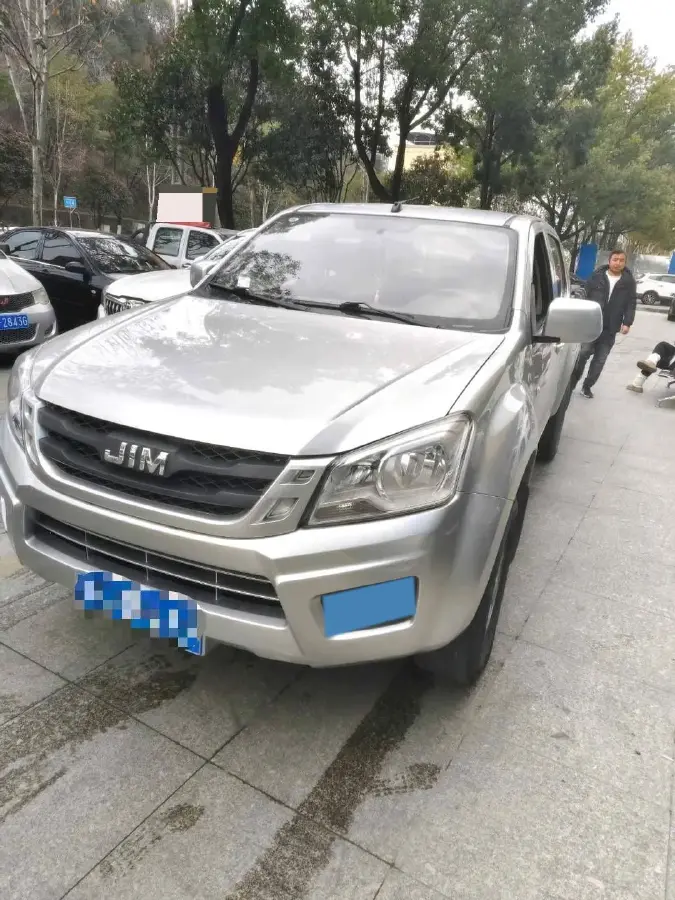 2022 Isuzu RE-MAX Jim 2.8T 120HP L4 5MT