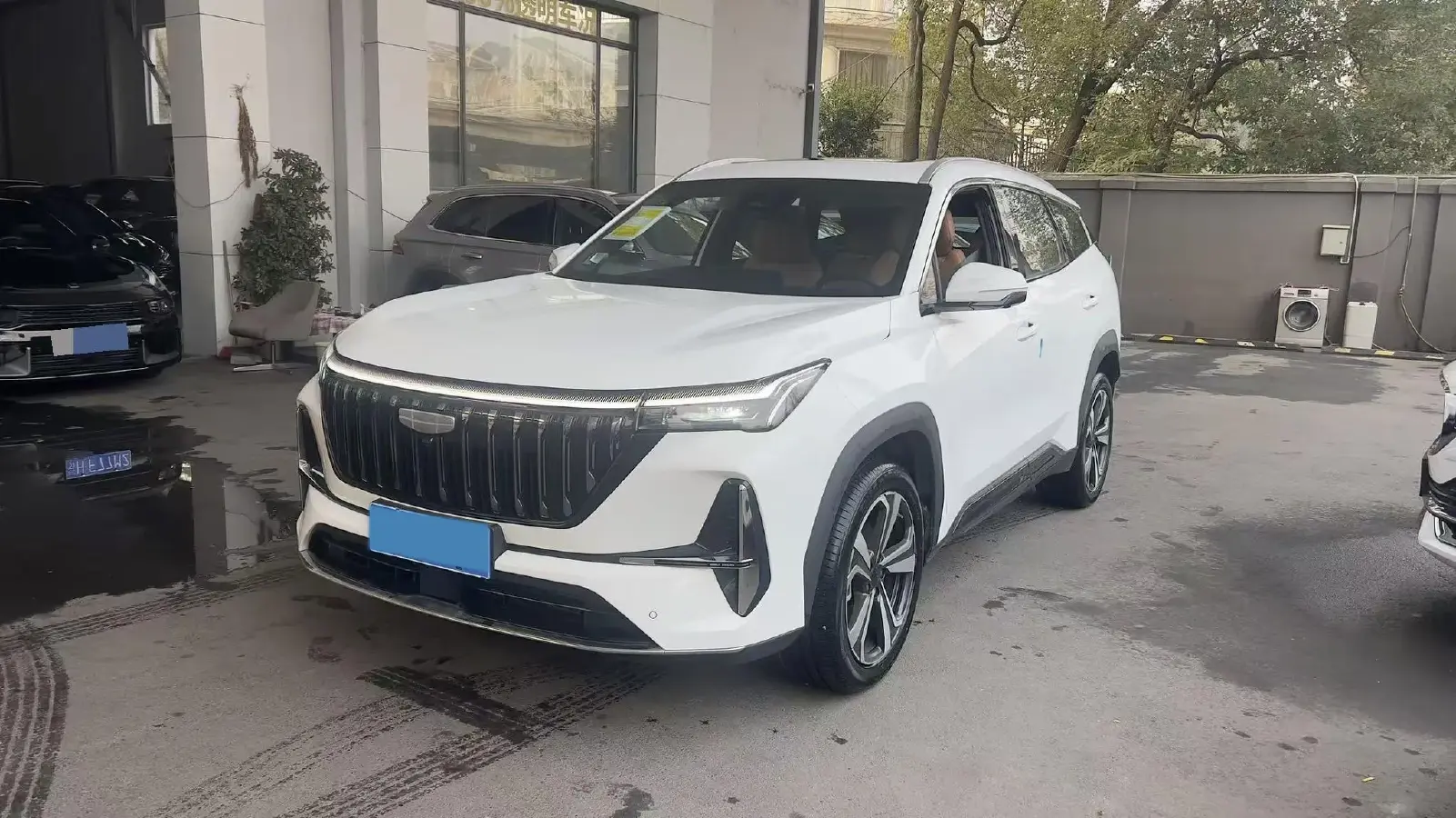 2025 Geely StarRay 1.5T 181HP L4 7DCT
