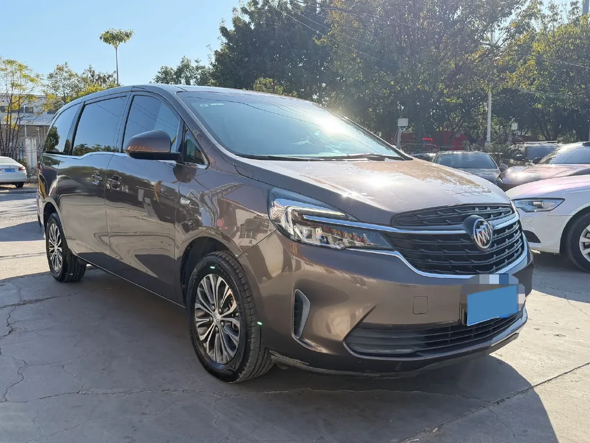 2022 Buick GL8 2.0T 237HP L4 9AT,autocango,china used car exporter,china ev exporter,chinese used car exporter,chinese used ev exporter
