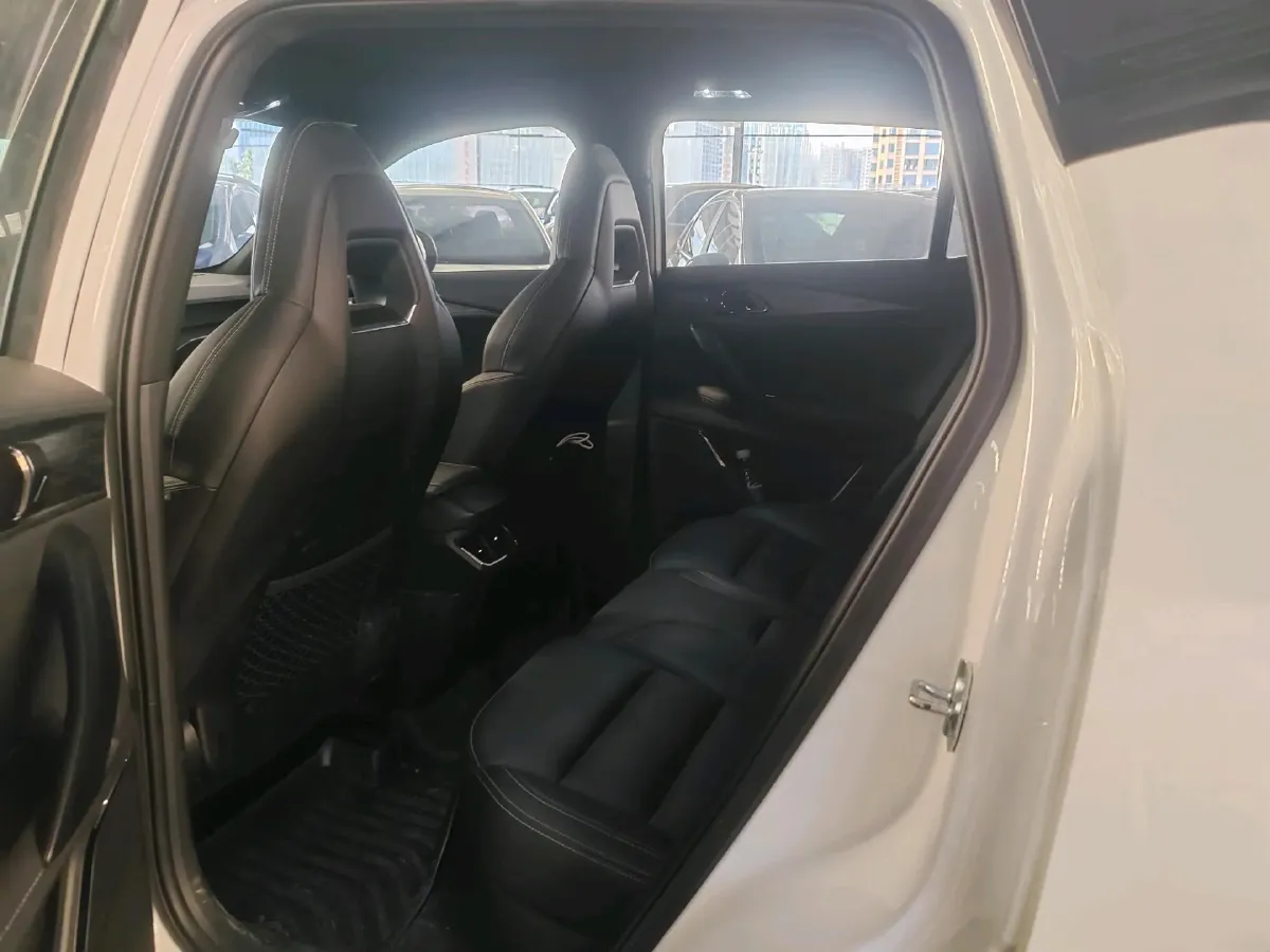 2023 LYNK&CO 06 1.5T 181HP L4 7DCT,autocango,china used car exporter,china ev exporter,chinese used car exporter,chinese used ev exporter