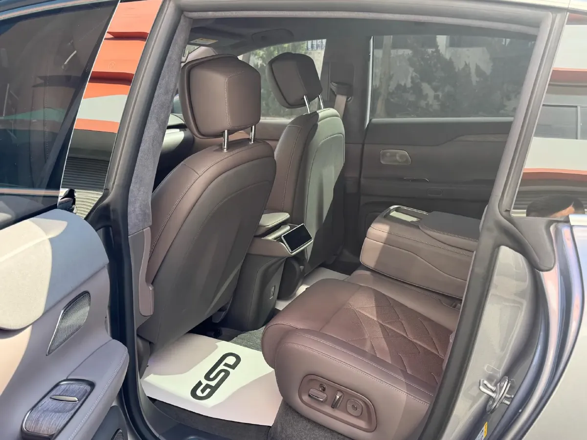 2024 Mercedes-Benz EQE SUV BEV 96.1KWH,autocango,china used car exporter,china ev exporter,chinese used car exporter,chinese used ev exporter