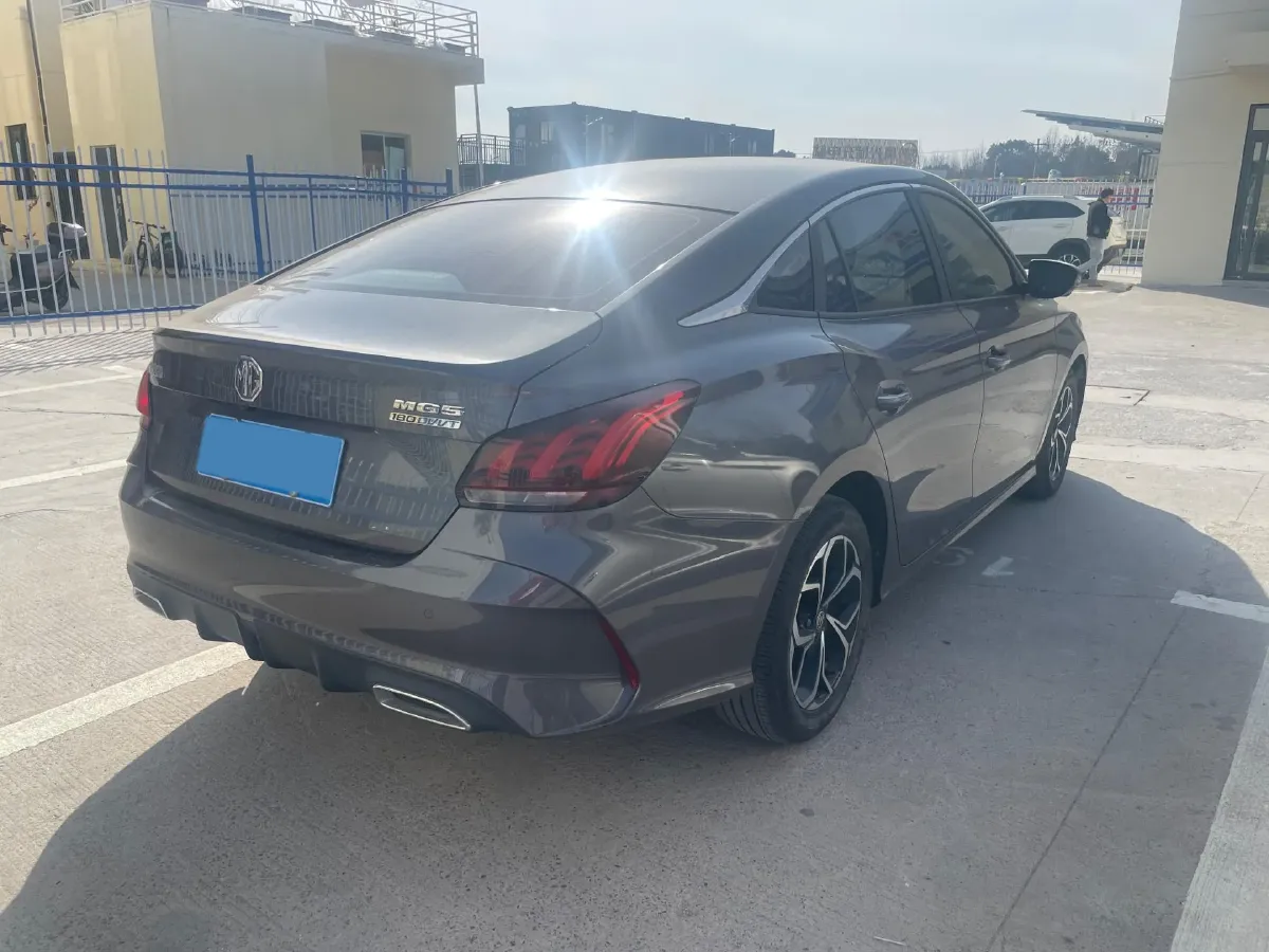 2021 MG 5 1.5L 120HP L4 CVT,autocango,china used car exporter,china ev exporter,chinese used car exporter,chinese used ev exporter