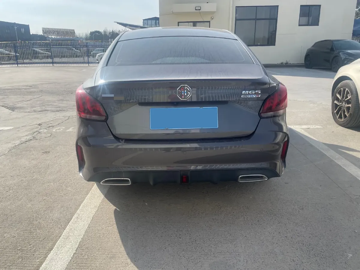 2021 MG 5 1.5L 120HP L4 CVT,autocango,china used car exporter,china ev exporter,chinese used car exporter,chinese used ev exporter